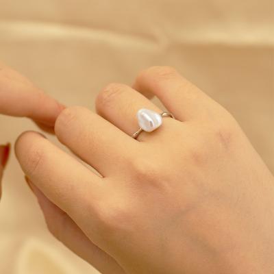 China Romantic Natural Freshwater Jewelry Ring For Women Sterling Silver Adjustable Size Engagement Ring 925 Pearl for sale