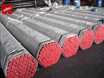 Cina API 5CT 5L P110 OCTG Casing Pipe Tubing Acciaio al carbonio per la perforazione dei giacimenti petroliferi in vendita