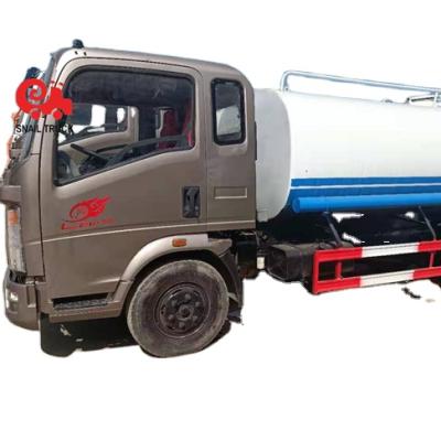 China Custom Used Water Tank Water Sprinklers Truck 9L 15L Water Tank Truck For Sale for sale