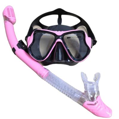 China Sustainable& Generous Double Tempered Glass Lens Snorkeling Mask Diving Mask Snorkeling Set For Adults for sale