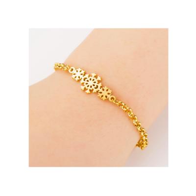 China Romantic High Quality Gold Plated Chain Figaro Snowflake Bracelet Ladies Gift. for sale