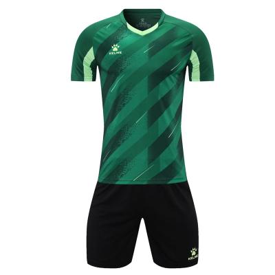 China Custom breathable football kit full set sublimation football kits camisetas de futbol soccer jersey men sets for sale