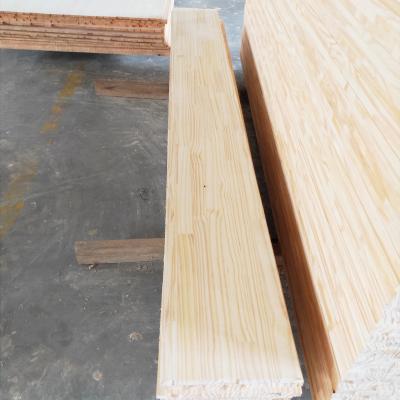 China 300x2440x18mm Argentina Pine Pine Joint Finger Board Solid Wood Small Size Board for sale