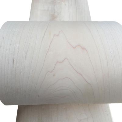 China Factory EUROPE Made Veneer 0.45mm Maple Natural Solid Wood Wood Veneer For Furniture Plywood Fancy Surface for sale