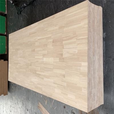 China Modern Hot Sale Finger Jointed Panels 2440*1220*18mm Rubber Wood Finger Joint Board For Countertops Desk/Table Stair Shelf for sale