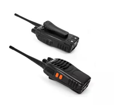 China Professional Military Long Range Restaurant 5watts Waki ​​Taki Walkie Talkie Two Way Radio UHF BF-888S for sale