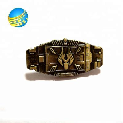 China Art& Cartoon Design Collectible Custom Metal Embossed Soft Hard Enamel 3D Metal Brooch Pin For Clothing Decoration for sale