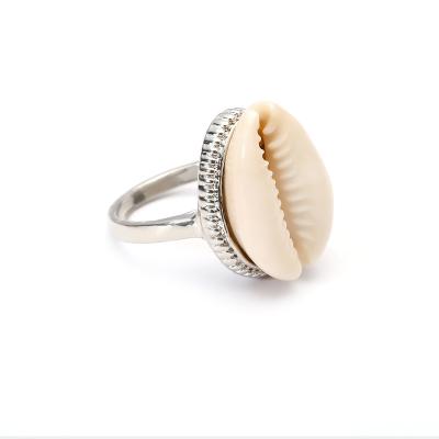 China Fashionable custom open antique silver minimalist ring boho gold silver cowrie shell ring sea natural shell gold ring for sale