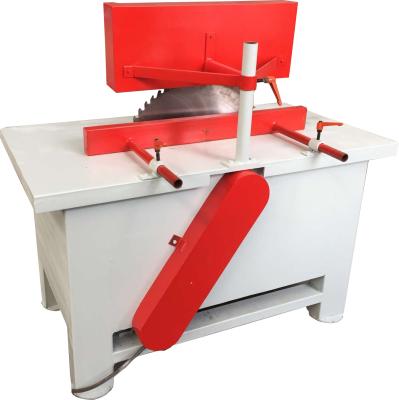 China Diesel Portable Circular Sawmill Machine 900mm Wood Cutting Table Saw for sale