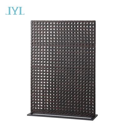 China UV-Resistant Beautiful Looking Decorative Outdoor Garden Fence Furniture for sale