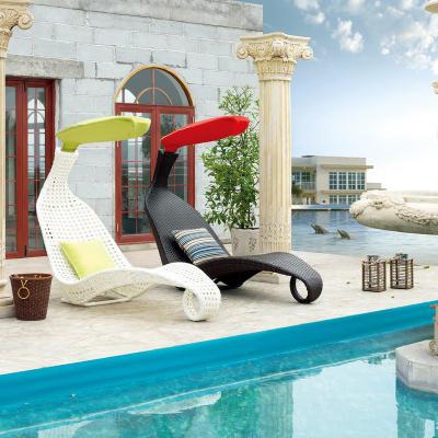 China UV-Resistant Rattan Single Lounger Outdoor Hotel Pool Sofa for sale