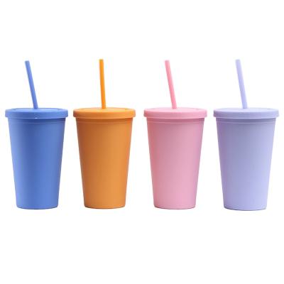 China Mazoho Sustainable Hot Sale Stocked 16 Ounce Colorful Mugs With Lids And Straws BPA Free Double Wall Matte Plastic Tumblers for sale