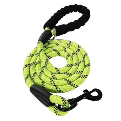 China 2021 Amazon Amazon Pet Rope Dog Training Leash Nylon Reflective Dog Walking Leash for sale