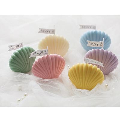 China Creative Birthdays Shell Shape Multicolor Aromatherapy Candle Soy Wax For Photos for sale