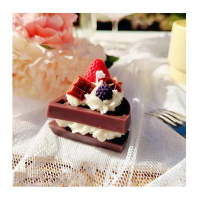 China Cute Handmade Birthdays Party Decorations Waffle Desserts Aromatherapy Candle Macaron Soy Wax Scented Cereal Candles for sale