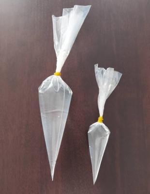 China Disposable Strong Tear Proof Plastic Cake Decorating Piping Pastry Bag for sale