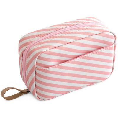 China Hand strap; Easy to Carry Makeup Bag Travel Toiletry Bag Organizer Pouch Purse Travel Cosmetic Accessories, Pink for sale