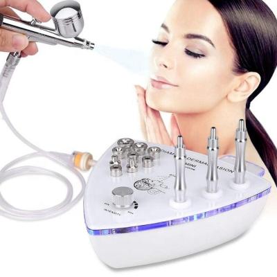 China Diamond Microdermabrasion Machine DEEP CLEANSING Facial Dermabrasion Peeling Skin Care Salon Equipment Vacuum Spray Suction Home Use Device for sale