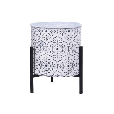 China Modern OEM Customize Manufacturers White Metal Black Garden Indoor Outdoor European American And Factory Market Plant Pot Holders for sale