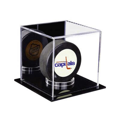 China Luxury Acrylic Championship Rings Display Boxes Cases for sale