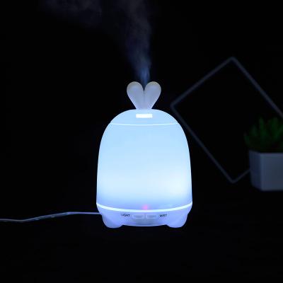 China Cute Electric Mist Maker Diffuser Machine Electric Fragrance Essential Oil Aroma Household Oil Diffusers for sale