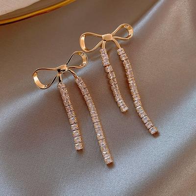 China New Korean Hiphop Statement Drop Earrings For Women Shape Geometric Vintage Long To Dangle Earrings Female Jewelry 2021 for sale