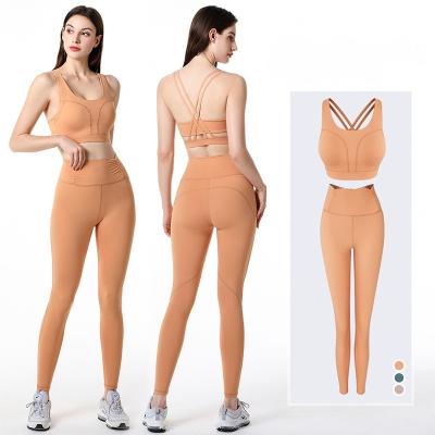 China Breathable Logo Women Lightweight Soft Nude Custom Feeling Slimming Sportswear Workout Fitness Gaiters And Sporty Bra Set Activewear for sale