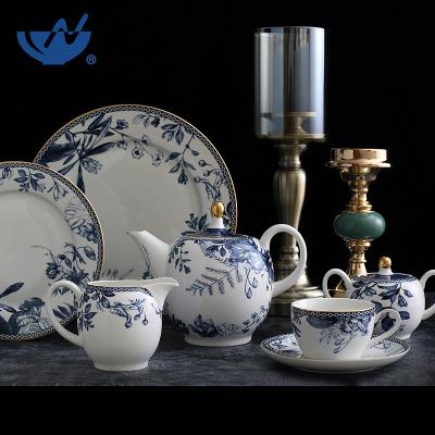 China Viable Antique Chinese Bone China Custom Luxury Fine Dinner Dish Set With Gold Rim Porcelain Dinnerware Set for sale