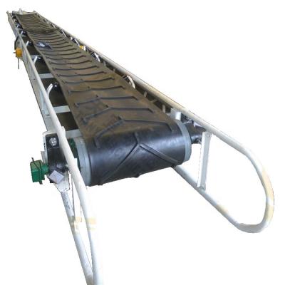 China Heat Resistant Specialized Dy 50~65 Roller Movable High Quality Portable Sand Coal Mining Flat Rubber Belt Conveyor for sale