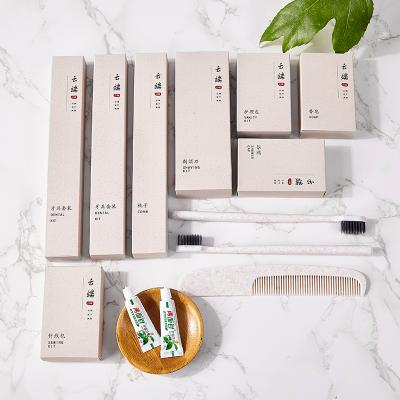 China Eco-friendly Exquisite Disposable Hotel Amenities Wholesale Personalized 5 Star Luxury Packing Bathroom Guest Room Hotel Soaps And Toiletries Amenities Set for sale