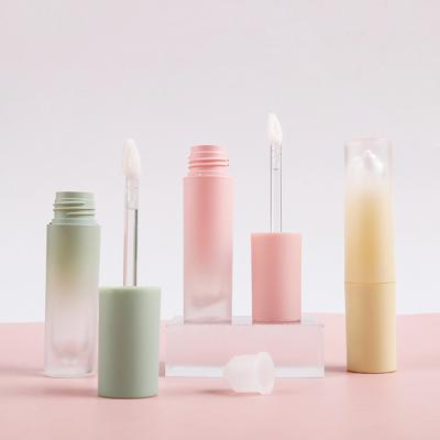 China Custom ABS Cosmetic Private Label Gradient 3ml Lip Gloss / Empty Lip Gloss Tube Container With Wand for sale