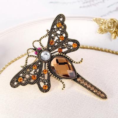 China Wholesale High Quality Designer Dragonfly Custom Gold Plated Diamond Vintage Trendy Brooches for sale