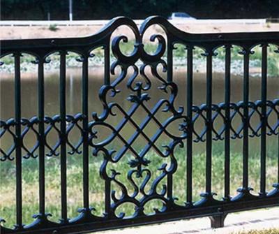 China Minimalist Iron Metal Molding High Quality Fender Residential Urban Ductile Fence for sale