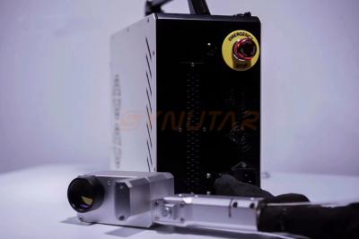 Cina 50W leggera macchina portatile per la pulizia a laser pulsata con tipo portatile in vendita