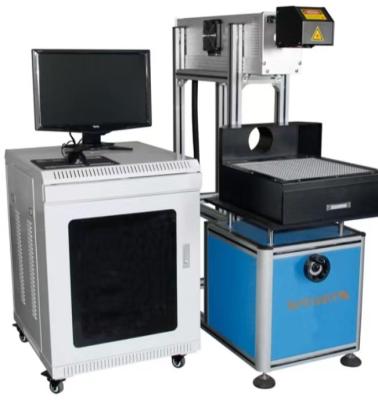 China 90W/100W Water Cooled CO2 Laser Marking Machine EZCAD Software 0.01mm Line à venda