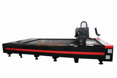 China 4000W Water Cooling Fiber Laser Cutting Machine with Cypcut Control System /1500*3000mm Cutting Area for sale