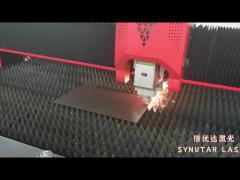 50Hz Industrial Fiber Laser Cutting Machine 1KW / 3KW With High Precision