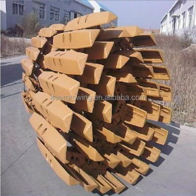 China Building material stores flood track shoe for D3 D3B D3C excavators and bulldozers for sale