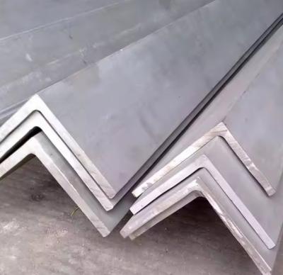 China Q395 SS400 Stainless Steel Angle Bar 30x30x5 And 60x60x6mm L Shape Steel Angle for sale