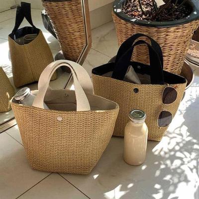 China Wholesale High Quality Factory Price Vintage Lady Clutch Tote Fashion Purses Custom Made Round Shoulder Rattan Women Handbags Straw Beach Bags for sale