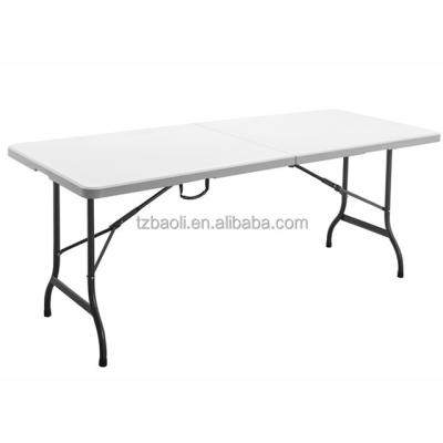 China Modern Outdoor Plastic Folding Table Banquet Table for sale