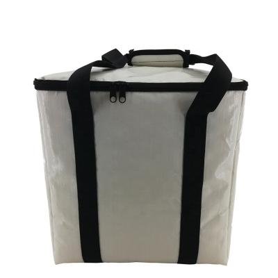 China Vintage Waterproof Insulated Food Tote Bag Welded Lining For Cooler Pizza Drink Food Delivery Bag for sale