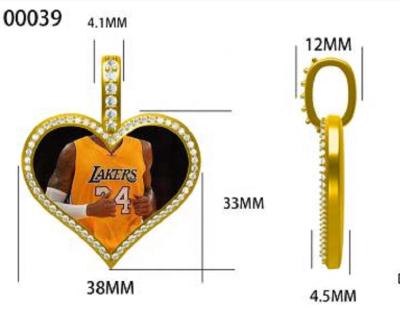 China Custom Hiphop Heart Gold Iced Out Custom Hip Hop Necklace Photo Pendants Picture Pendant With Picture for sale