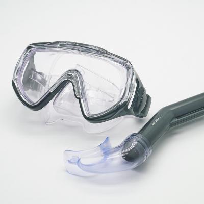 China Adult Two Window Mask And Snorkel Diving Tube Set Diving Equipments For Skin Diving Water Sports for sale