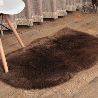 China Wholesale China Non Slip Faux Fur Rug Shaggy Rug For Living Room Fluffy Faux Fur Animal Rug for sale