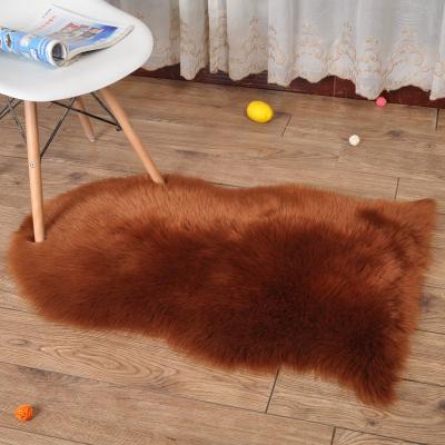 China Non-slip natural fur blanket faux fur rug faux fur blankets sofa wool rug manufacturer supply animal blanket for sale