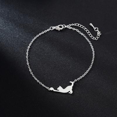 China Fashionable European Simple Animal Jewelry Cat Bracelet Personalized Women Stainless Steel Cat Playing Bracelet for sale