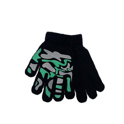 China Soft Winter Handing Out Anti Slip Lady Student Gloves Magic Gloves Warm Knitted Student Gloves for sale