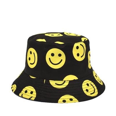 China Smile Polyester Cotton Double Sided Bucket Hat, Smile Face Print, Beach Summer Fisherman Hat for sale