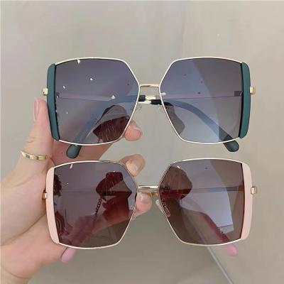 China Designer Sunglasses 2021 Fashion Famous Brands Private Brand Ins Uv400 Sun Glasses Fit Big Eyesight Oversized Luxury Sunglasses for sale